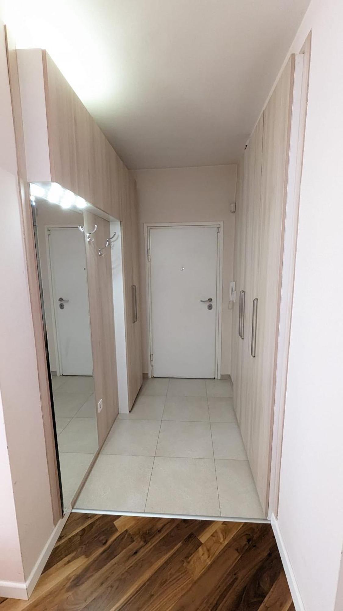 Modern And Cozy Apartment, Excellent Location, Near Sarajevo City Center, 60M2 Exteriör bild